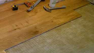 Precise floor boards fitting service in London