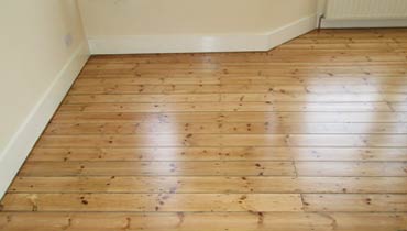 Expert wood floor repair in London
