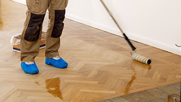 Quality wood floor re-oiling in London